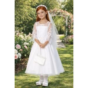 NEW Girls First Holy Communion Dress Size 8 - Lace Dress 3/4 Sleeves Tea-length